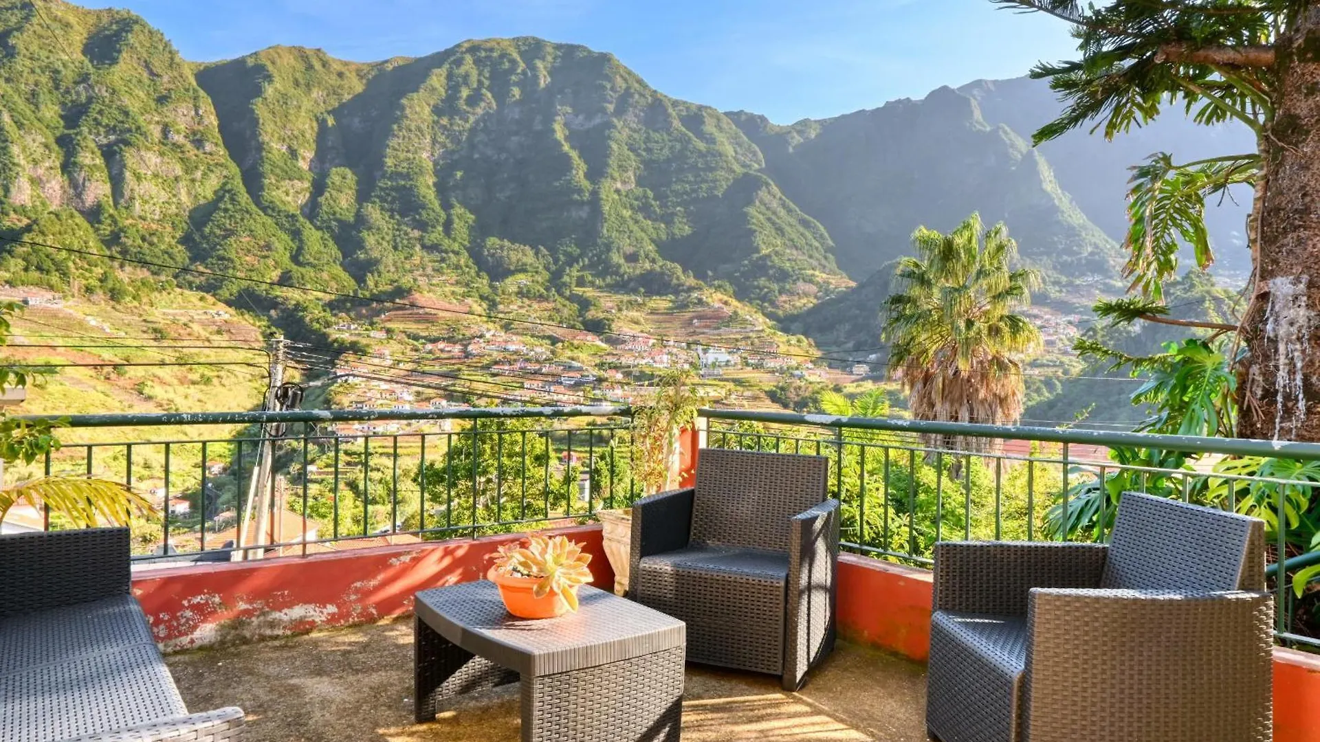 Apartment Casa Do Pinheiro I, A Home In Madeira Sao Vicente